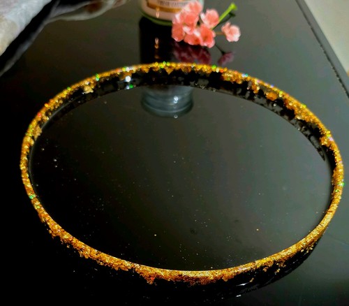Black gold resin tray - gold,